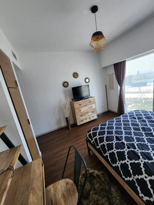 Апартаменты Cozy 1Br In Iconic Tower Абу-Даби Экстерьер фото